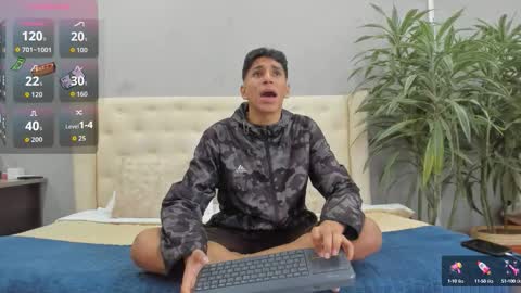 Kieran Derek online show from 09/19/25, 04:36