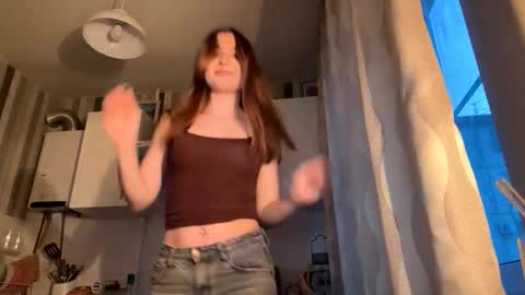 Snapshot of kierstentates chatting on 03/25/26, 03:18 Ola my name is Lissa Lets hit 10 Thumbs Up together online show from 03/25/26, 03:18