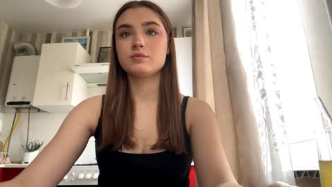 Snapshot of kierstentates chatting on 03/28/26, 11:43 Ola my name is Lissa Lets hit 10 Thumbs Up together online show from 03/28/26, 11:43