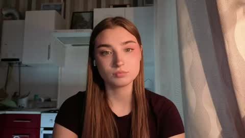Snapshot of kierstentates chatting on 05/07/26, 02:11 Ola my name is Lissa Lets hit 10 Thumbs Up together online show from 05/07/26, 02:11