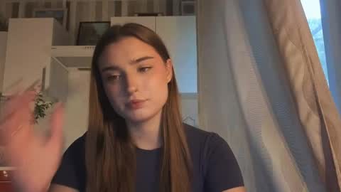 Snapshot of kierstentates chatting on 06/02/26, 02:30 Ola my name is Lissa Lets hit 10 Thumbs Up together online show from 06/02/26, 02:30
