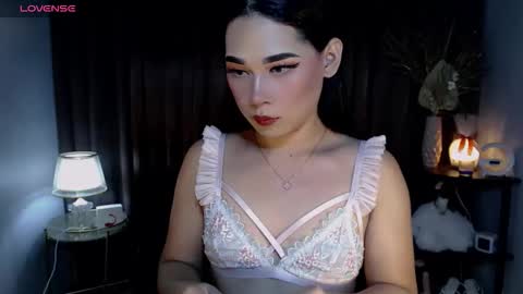 Im Mia online show from 09/17/25, 07:10