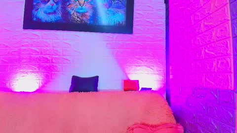 leidy  online show from 12/15/25, 01:43