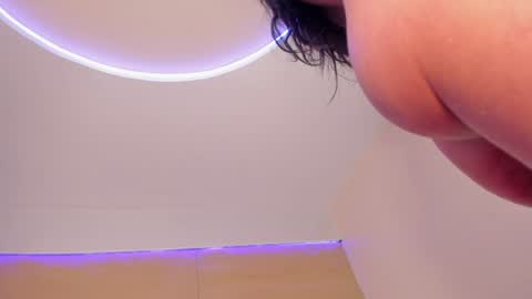 KIM COOPER online show from 01/31/25, 01:12