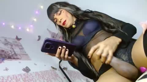 Snapshot of kika_lorace_ chatting on 12/03/24, 01:30 kika lorace online show from 12/03/24, 01:30