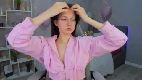 Snapshot of kikaosterman chatting on 02/20/26, 02:06 Kika online show from 02/20/26, 02:06