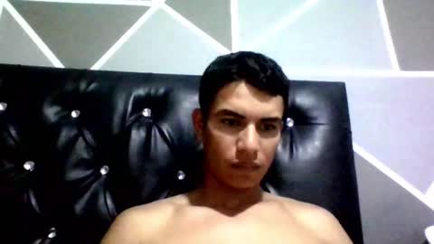 kike_salazar online show from 10/22/25, 08:41