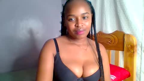 Snapshot of kiki_beby chatting on 04/23/26, 10:58 Angela online show from 04/23/26, 10:58