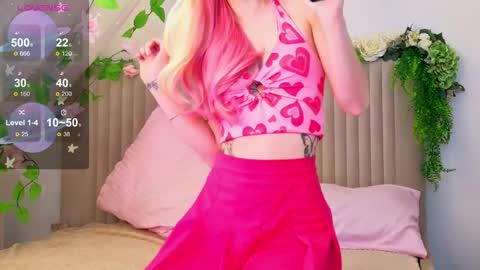 kiki_blue_eyes online show from 10/09/25, 05:38