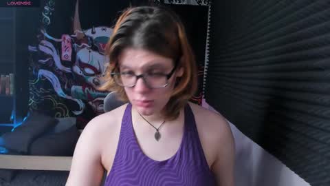 Snapshot of kiki_krash chatting on 03/05/25, 11:06 Kiki online show from 03/05/25, 11:06