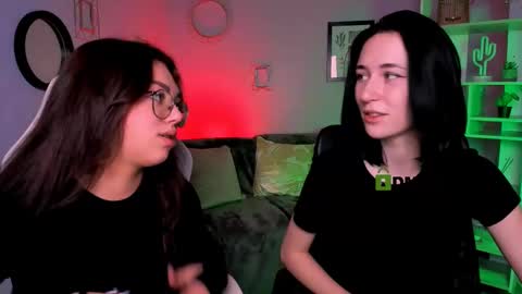 kiki_swan online show from 03/11/25, 07:26