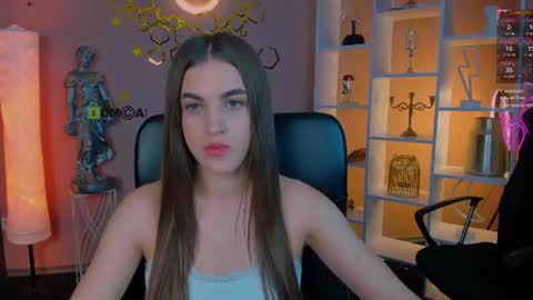 Snapshot of kiki_swan chatting on 06/30/26, 12:28 kiki_swan online show from 06/30/26, 12:28