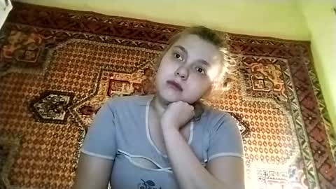 Snapshot of kikibang_ chatting on 04/06/26, 07:04 kikibang_ online show from 04/06/26, 07:04