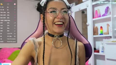 kiki online show from 02/13/25, 09:06