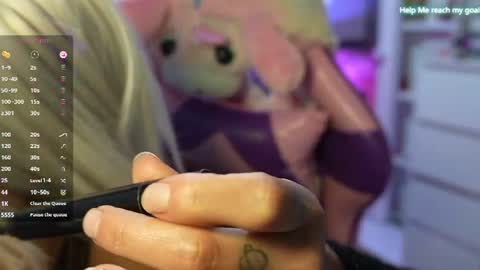 kiki online show from 06/11/26, 12:32