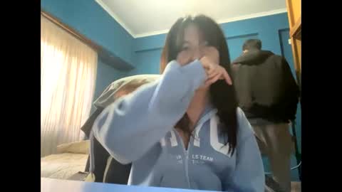 Snapshot of kikilove15 chatting on 04/29/26, 04:11 kikilove15 online show from 04/29/26, 04:11