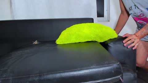 Snapshot of kikio_yu chatting on 12/12/24, 06:57 kikio_yu online show from 12/12/24, 06:57