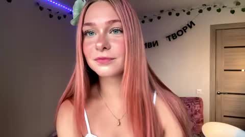 Snapshot of kikixie chatting on 07/08/26, 04:22 Lilly online show from 07/08/26, 04:22
