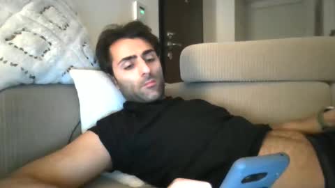 Snapshot of kikkus01 chatting on 02/20/25, 10:04 kikkus01 online show from 02/20/25, 10:04