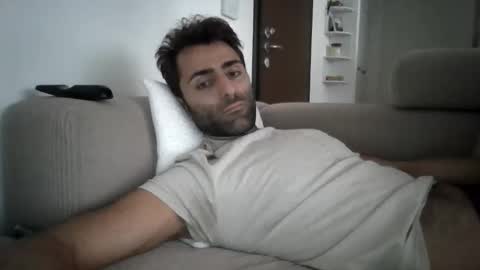 Snapshot of kikkus01 chatting on 10/07/25, 09:39 kikkus01 online show from 10/07/25, 09:39