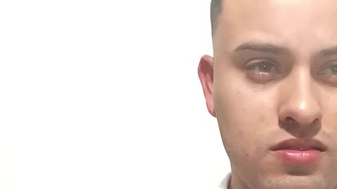 Snapshot of killandpussy chatting on 02/08/25, 03:08 Jonnybigcock online show from 02/08/25, 03:08