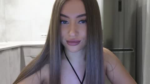 Snapshot of killer__girls chatting on 02/05/25, 06:48 EvaAnna online show from 02/05/25, 06:48