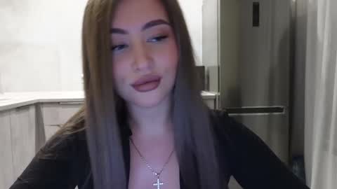 Snapshot of killer__girls chatting on 02/23/25, 08:44 EvaAnna online show from 02/23/25, 08:44