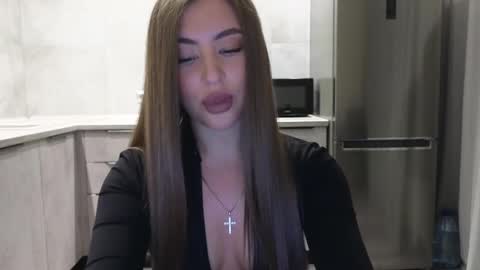 Snapshot of killer__girls chatting on 02/23/25, 11:47 EvaAnna online show from 02/23/25, 11:47