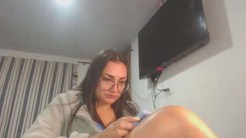 killey online show from 09/27/25, 02:05