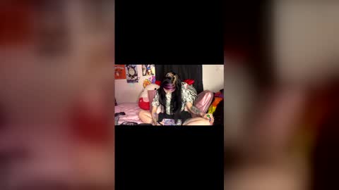 Stephanie online show from 03/10/26, 06:07