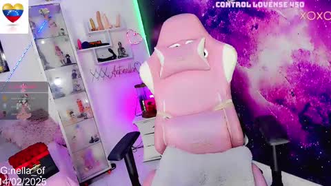 kylie anthonella online show from 02/15/25, 04:36