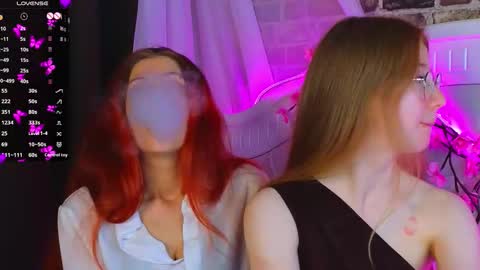 Snapshot of kim__dunn chatting on 11/06/25, 08:43 CatherineBarkJamieWallace online show from 11/06/25, 08:43