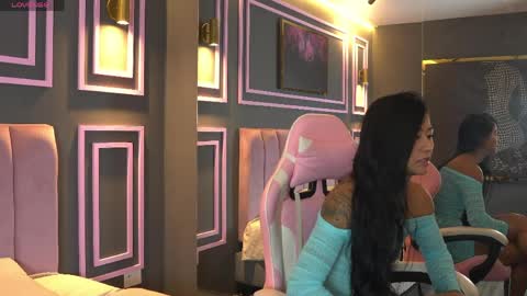 Kim online show from 05/08/26, 01:05