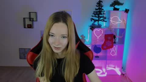 Snapshot of kim_boyd chatting on 12/05/24, 03:17 kim_boyd online show from 12/05/24, 03:17