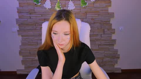 Snapshot of kim_boyd chatting on 12/12/24, 11:29 kim_boyd online show from 12/12/24, 11:29