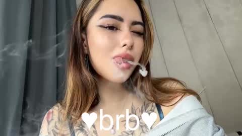 Kim online show from 11/12/25, 08:19