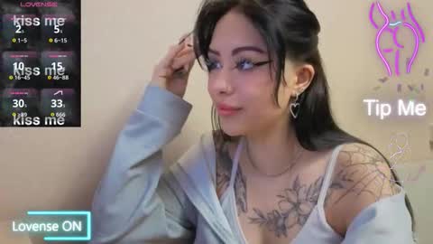 Snapshot of kim_brownie chatting on 02/09/26, 06:56 Kim online show from 02/09/26, 06:56