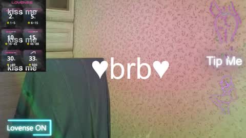 Snapshot of kim_brownie chatting on 02/18/26, 12:01 Kim online show from 02/18/26, 12:01