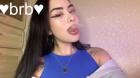 Snapshot of kim_brownie chatting on 04/07/26, 08:09 Kim online show from 04/07/26, 08:09