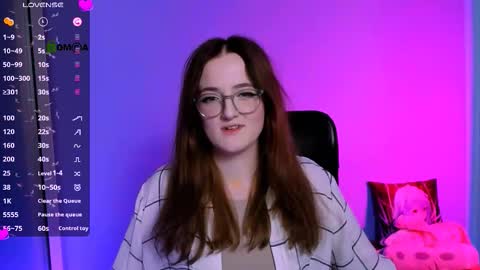 Snapshot of kim_classy chatting on 11/25/25, 08:53 kim_classy online show from 11/25/25, 08:53