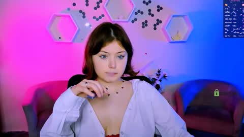 Snapshot of kim_classy chatting on 11/27/25, 08:44 kim_classy online show from 11/27/25, 08:44