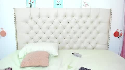 kim_eli online show from 01/06/25, 07:45