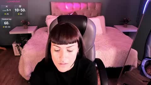 Snapshot of kim_jeins666 chatting on 05/25/26, 01:06 Kim Jeins666 online show from 05/25/26, 01:06