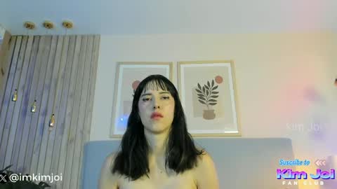 Snapshot of kim_joi_ chatting on 03/24/26, 12:32 Kim Joi online show from 03/24/26, 12:32