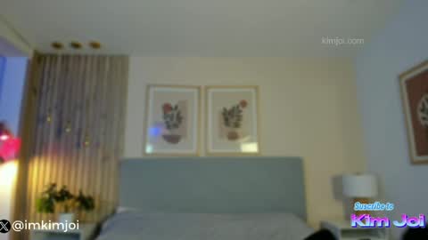 Snapshot of kim_joi_ chatting on 04/01/26, 12:28 Kim Joi online show from 04/01/26, 12:28