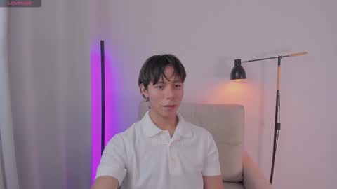 Snapshot of kim_lian2 chatting on 03/11/26, 10:21 Kim Lian online show from 03/11/26, 10:21