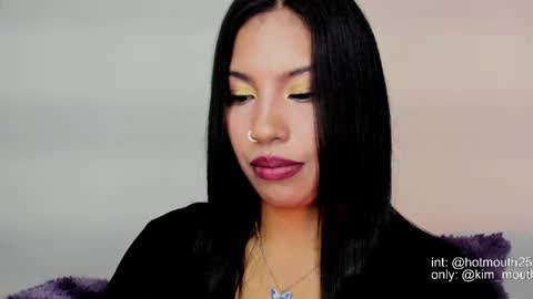 Snapshot of kim_mouth17 chatting on 04/10/26, 10:03 kim_mouth17 online show from 04/10/26, 10:03