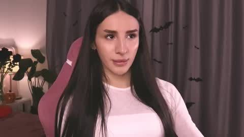 Kim Oberlin online show from 10/31/25, 11:22