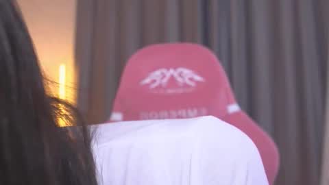 Kim Oberlin online show from 11/11/25, 11:32