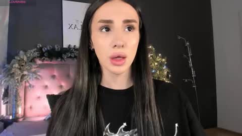 Kim Oberlin online show from 12/21/25, 06:53